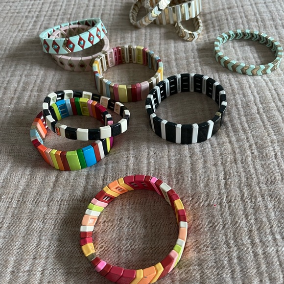 Whole bunch of Roxanne Assouline Bracelets - Picture 3 of 13